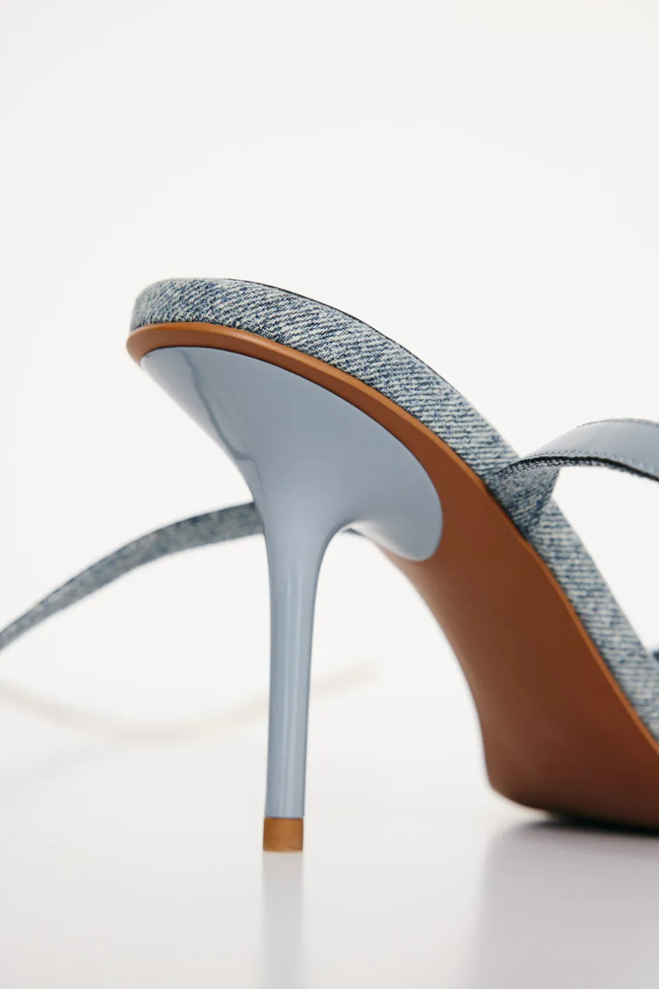 Good American Shoes<BARELY THERE STRAP HEEL Indigo002