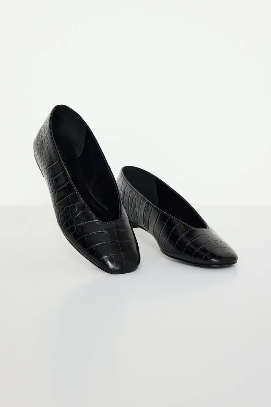 Good American Shoes<CROCODILE BALLET FLATS Black001