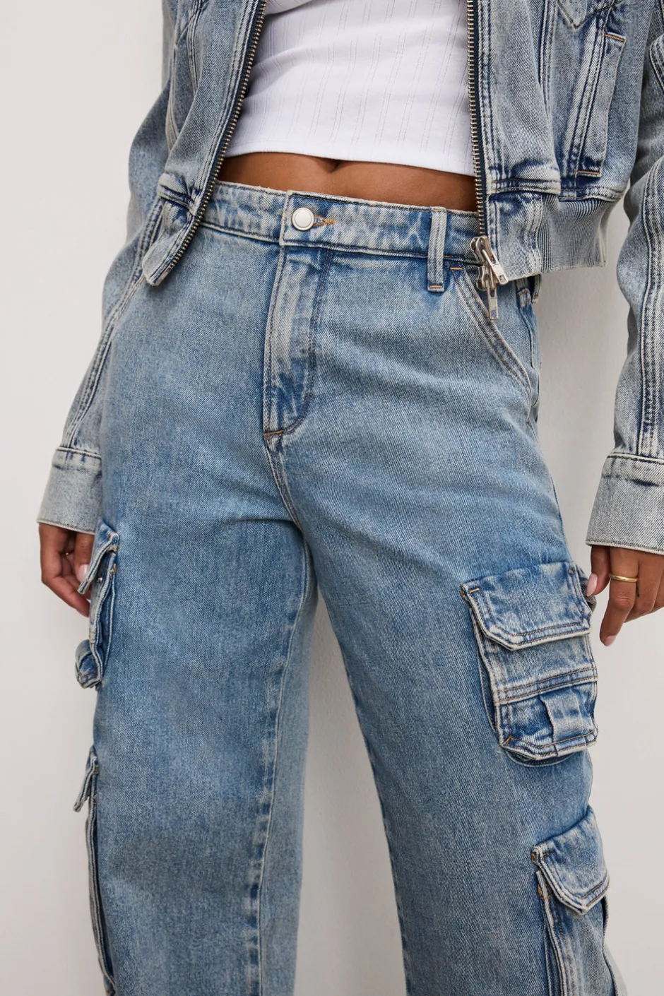Good American Relaxed | Mid-Rise<DENIM CARGO PANTS Indigo762
