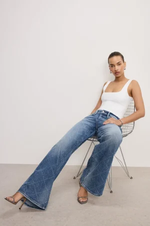 Good American Relaxed | Mid-Rise<GOOD EASE RELAXED DIAMOND JEANS Indigo827