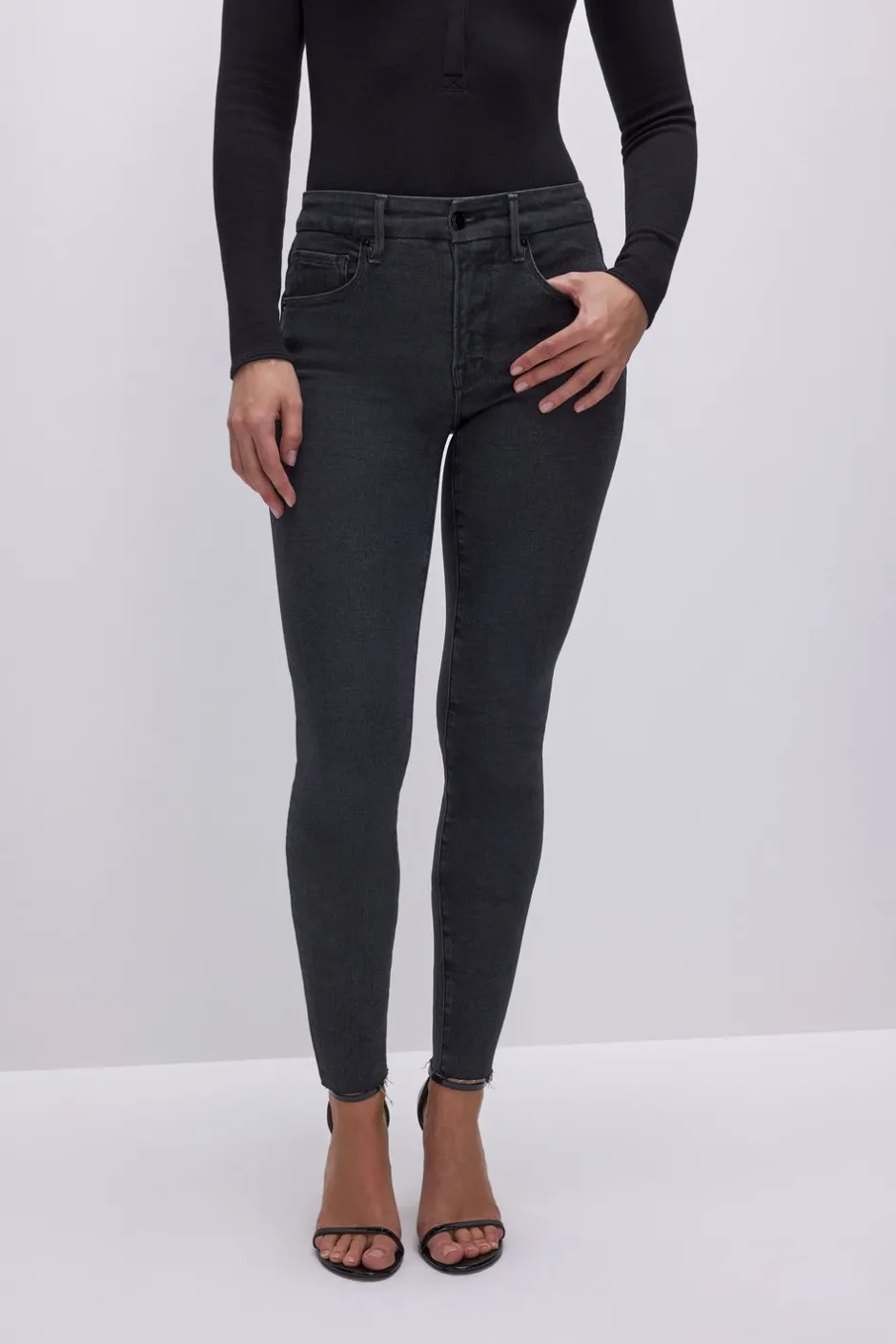 Good American Skinny | Mid-Rise<GOOD LEGS SKINNY Black184