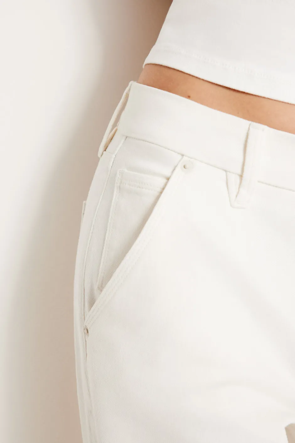 Good American Straight<GOOD ’90S CARPENTER JEANS Cloud white001