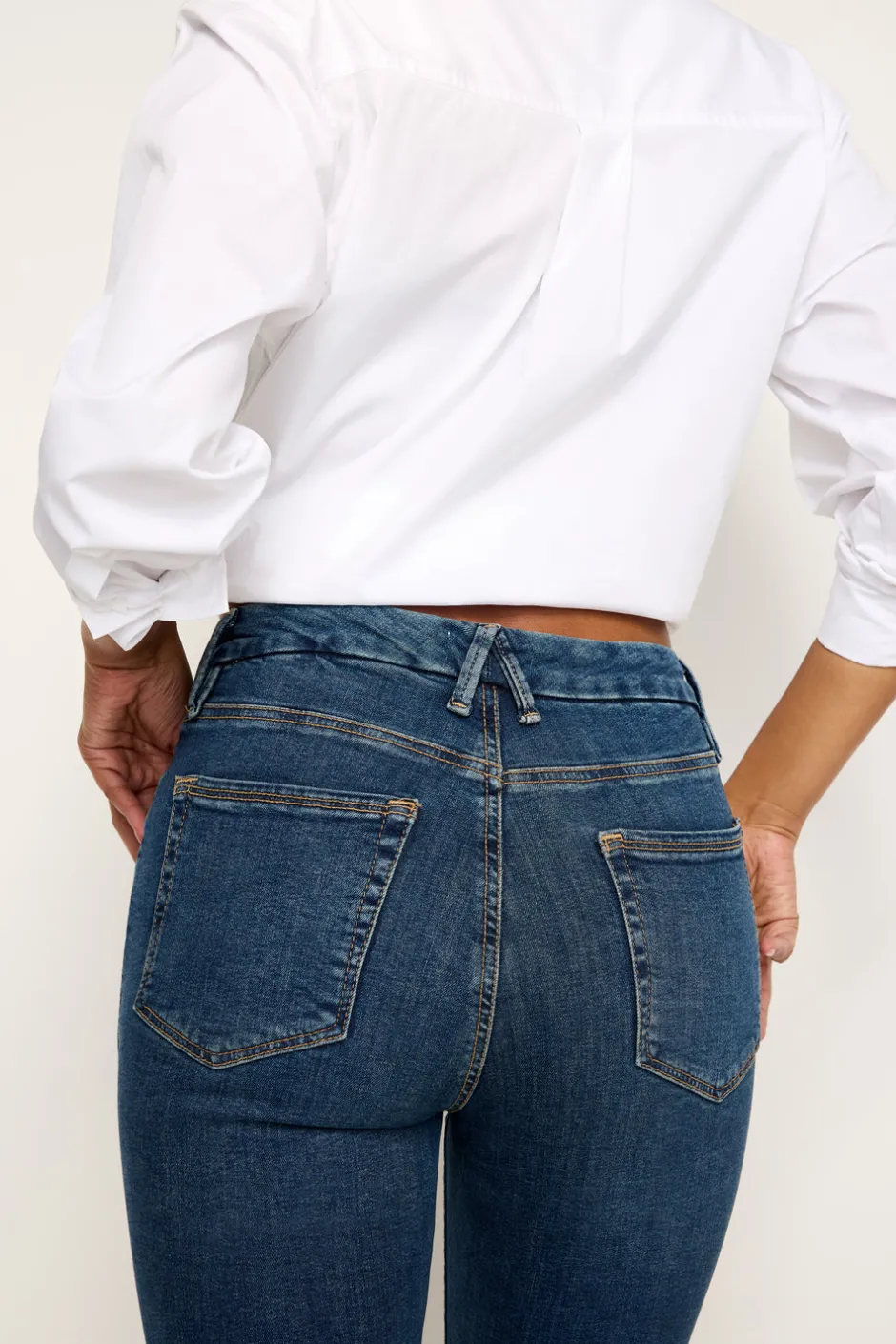 Good American Cropped Denim<GOOD CAPRI Blue004