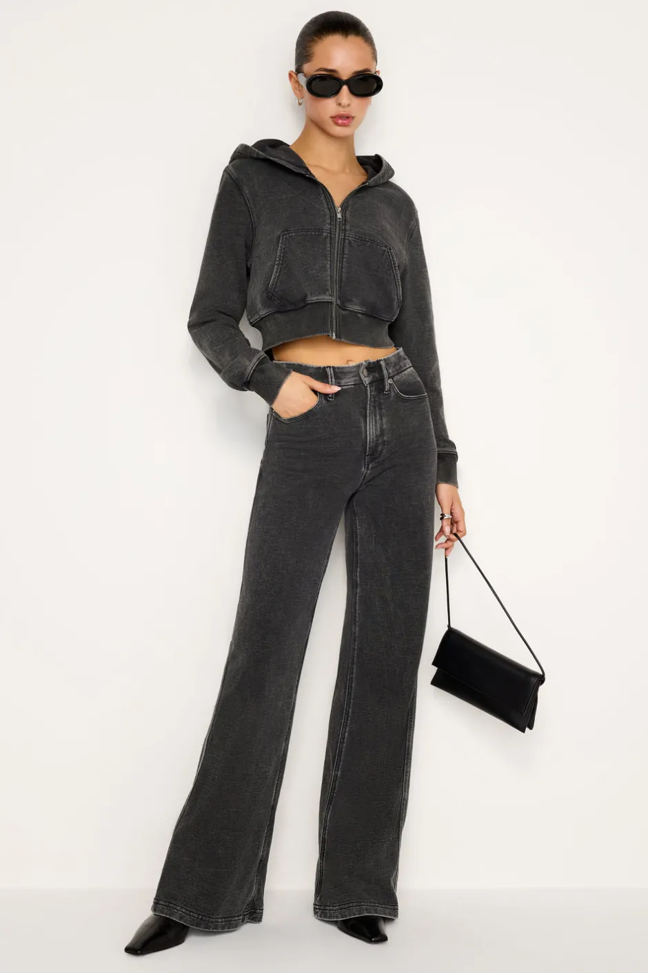 Good American Tops | Sweaters<JEANIUS CROPPED ZIP HOODIE Black322
