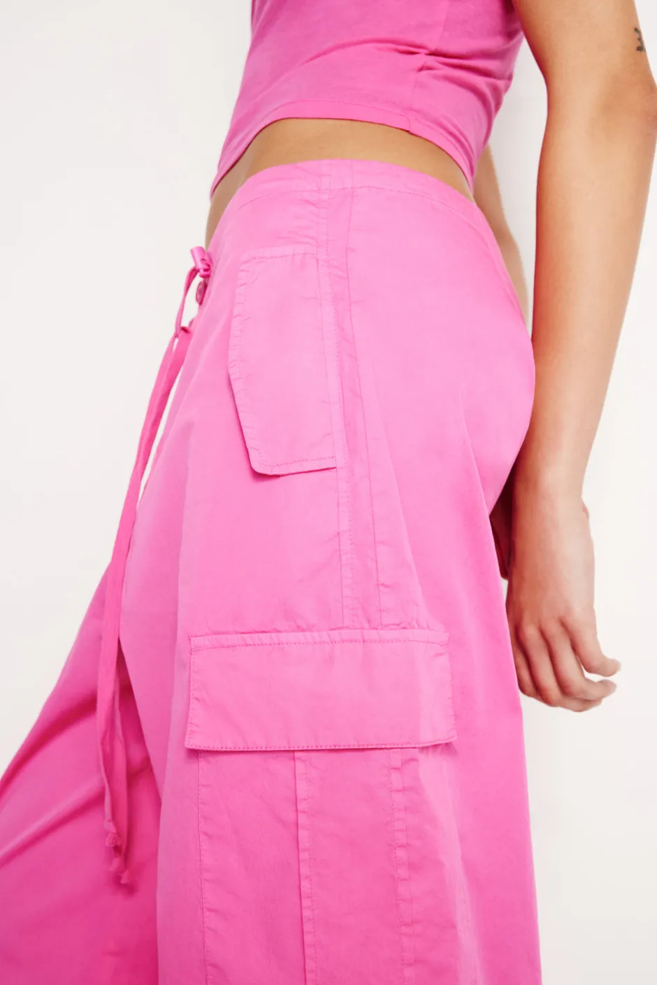 Good American Pants<PARACHUTE PANTS Malibu pink002
