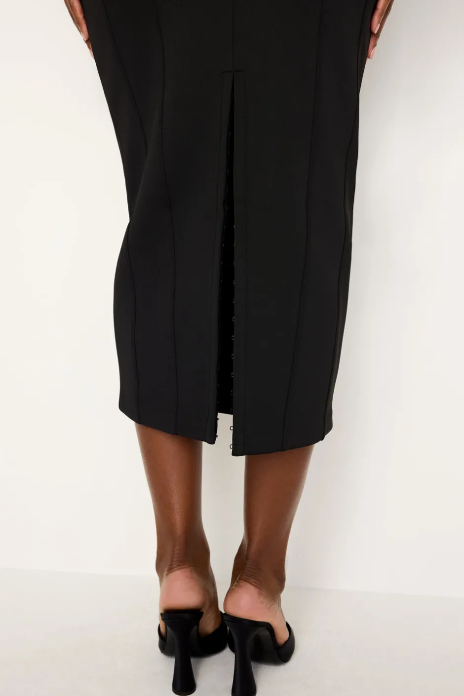 Good American Shorts & Skirts<SCUBA REVERSIBLE PENCIL SKIRT Black001