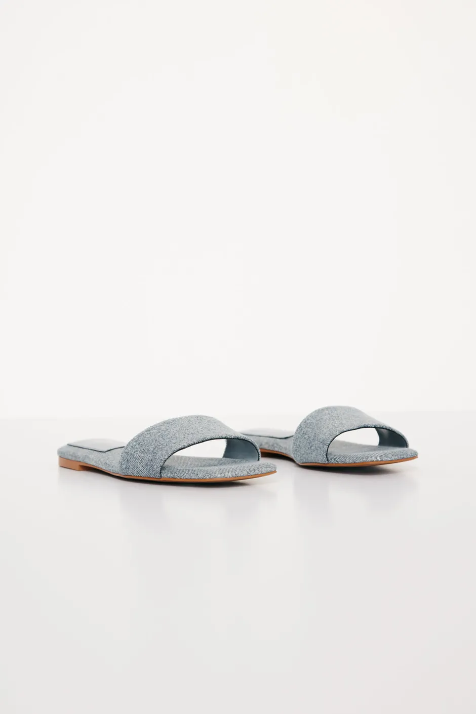 Good American Shoes<SLIDE SANDAL Indigo002