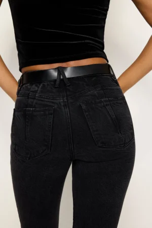 Good American Straight<SOFT-TECH GOOD LEGS STRAIGHT JEANS Black340