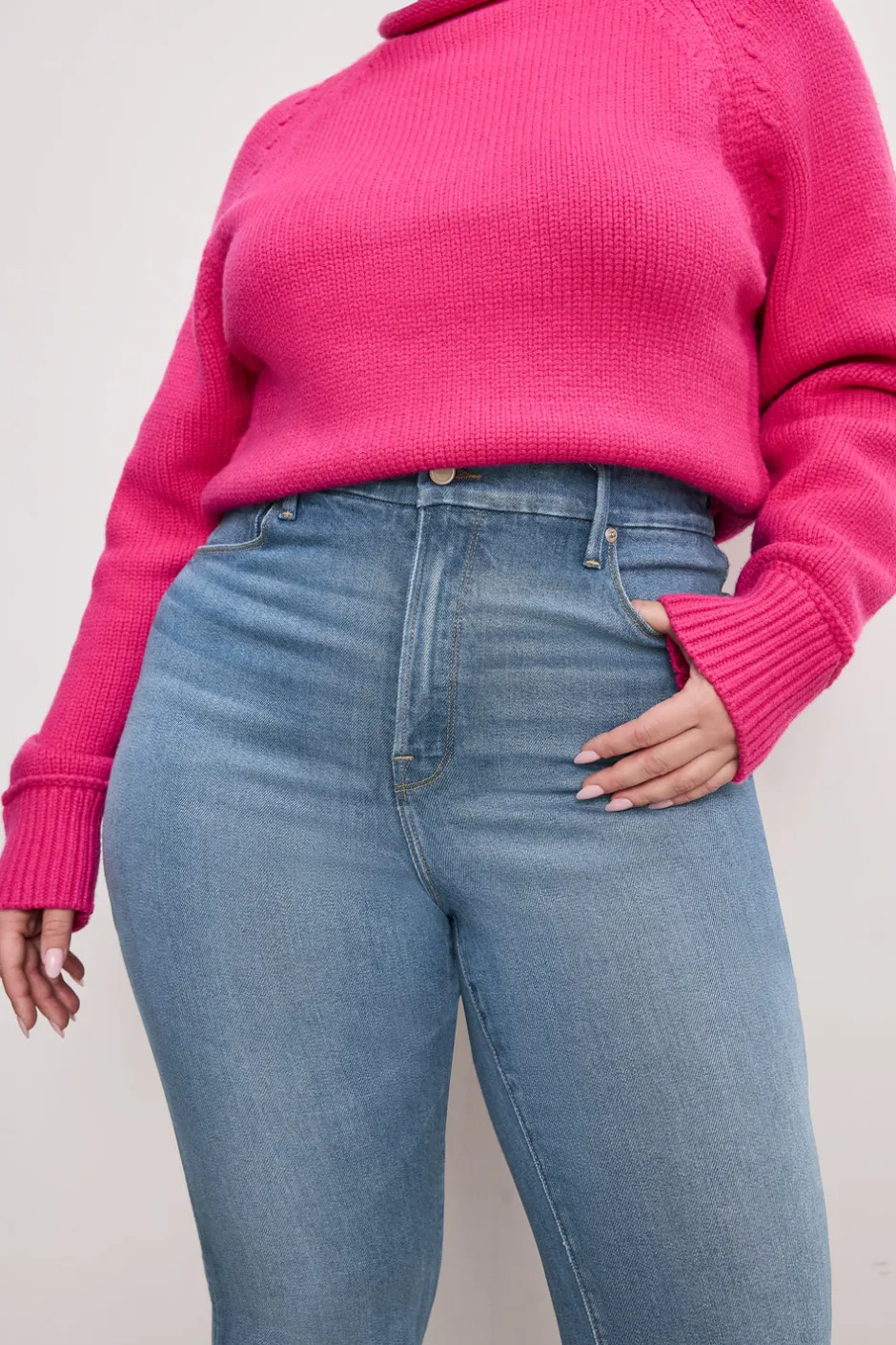Good American Straight | Mid-Rise<SOFT-TECH GOOD LEGS STRAIGHT JEANS Indigo746