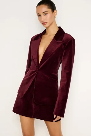 Good American Outerwear | Blazers<VELVET SCULPTED BLAZER Oxblood002